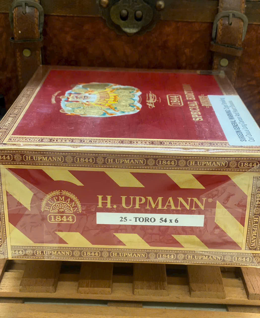 Xì Gà H.Upmann 1844 Special Edition Barbier Toro Hộp 25 Điếu 12 Xì Gà H.Upmann 1844 Special Edition Barbier Toro Hộp 25 Điếu.9
